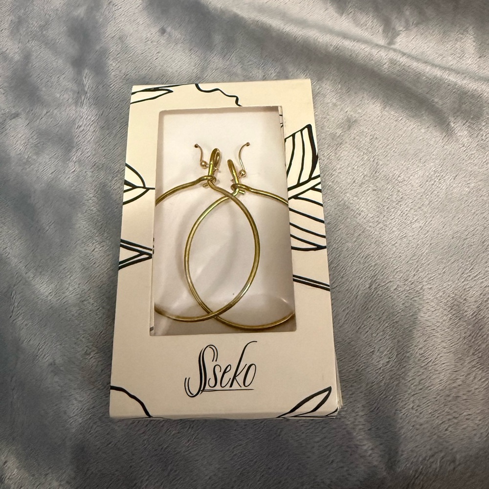 Sseko Brave Gold Hoop Earrings